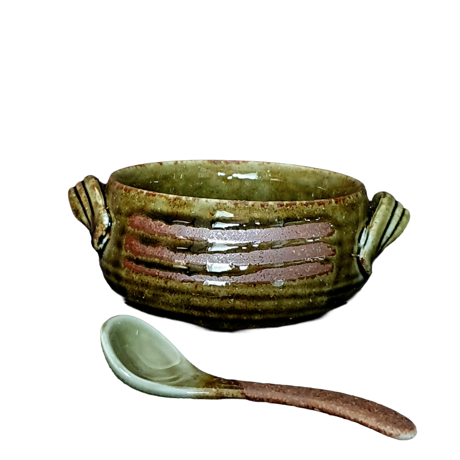 Japanese Pottery - Takashi Mountain Soup Bowl